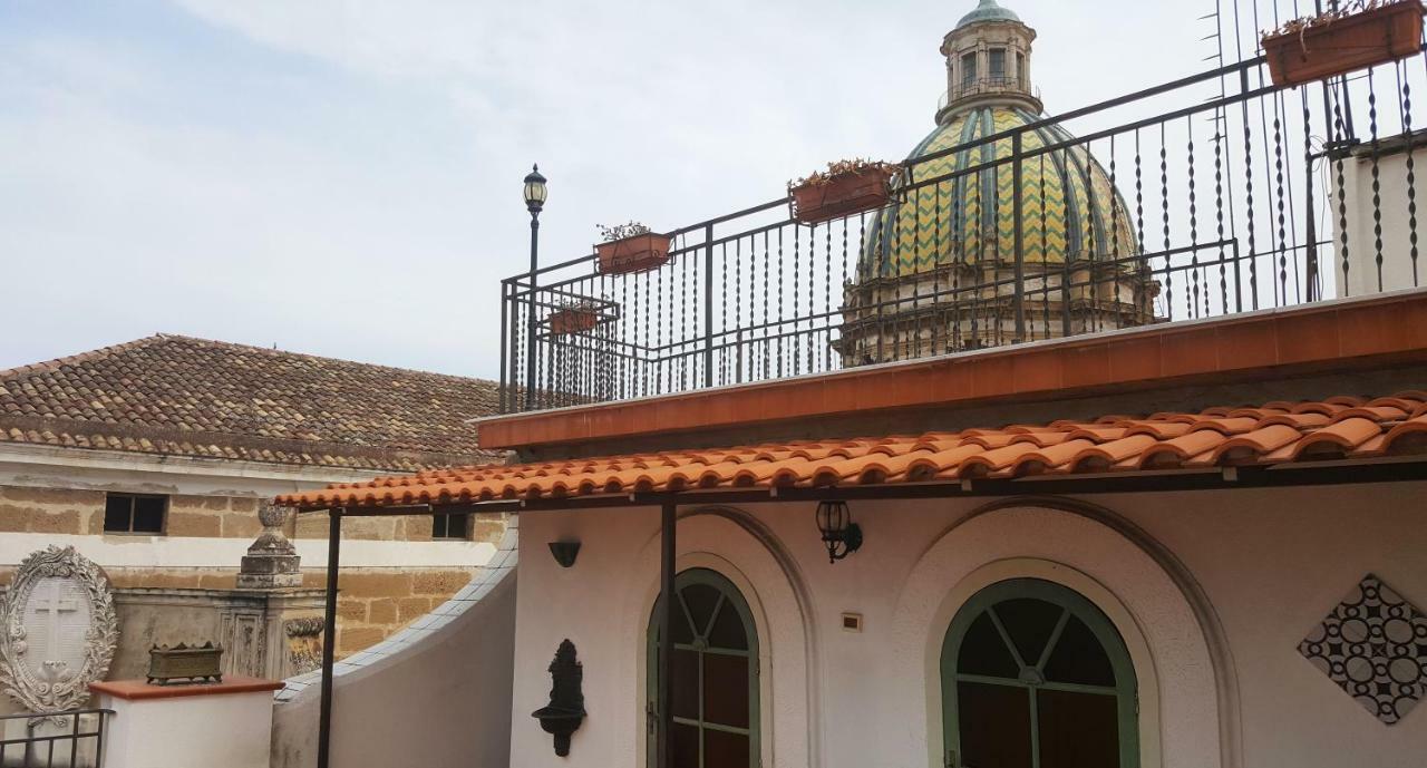 Palazzo Viola Suite Panoramica パレルモ エクステリア 写真